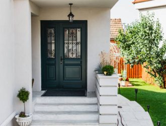top-rated door installation pros Maytown PA